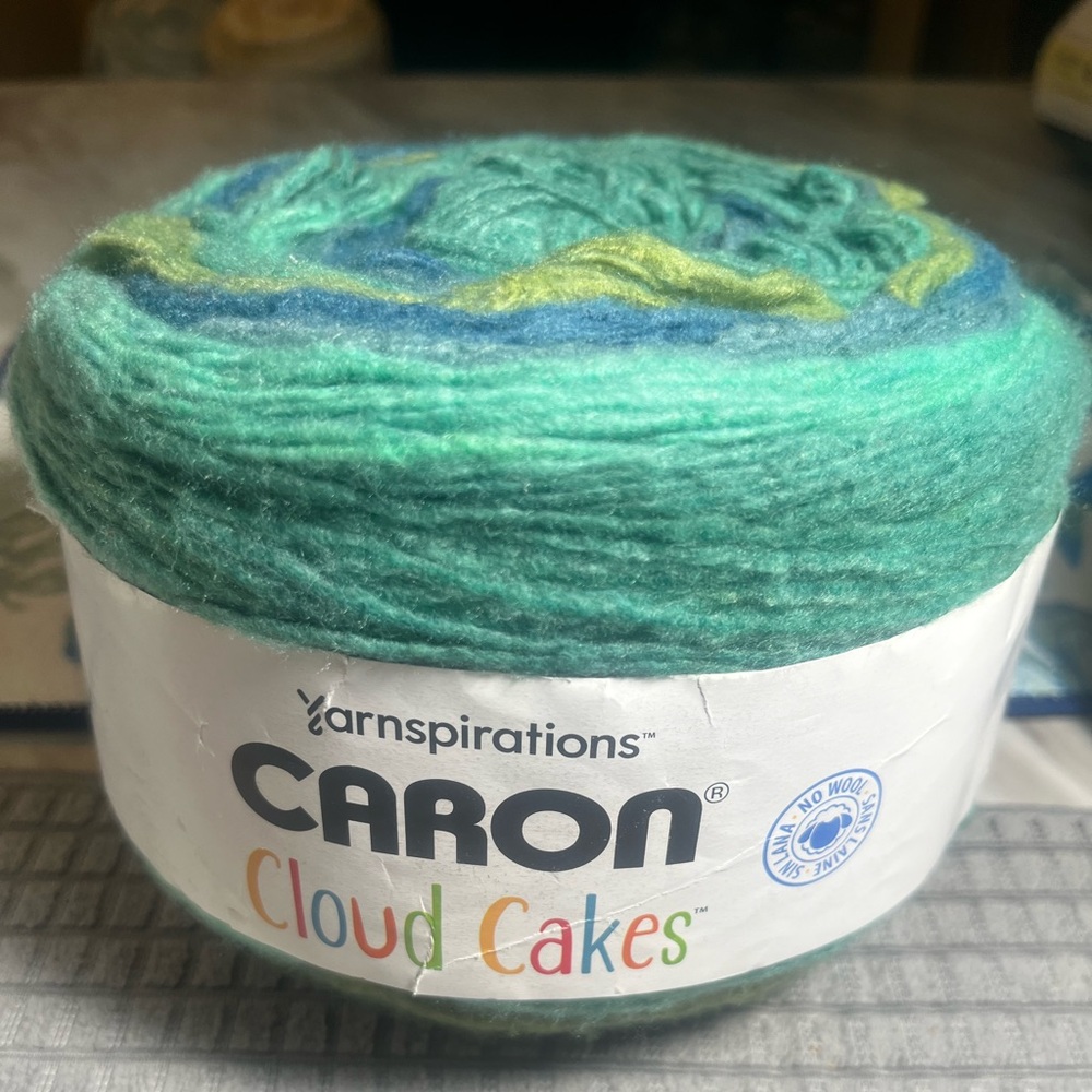 Caron cloud cake yarn 8.5 oz